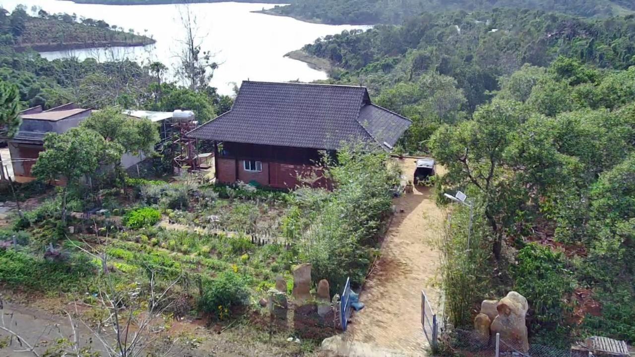 Phuong Nam Gia Trang Farmstay Gia Nghĩa Eksteriør billede