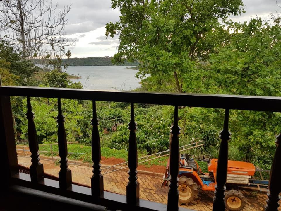 Phuong Nam Gia Trang Farmstay Gia Nghĩa Eksteriør billede