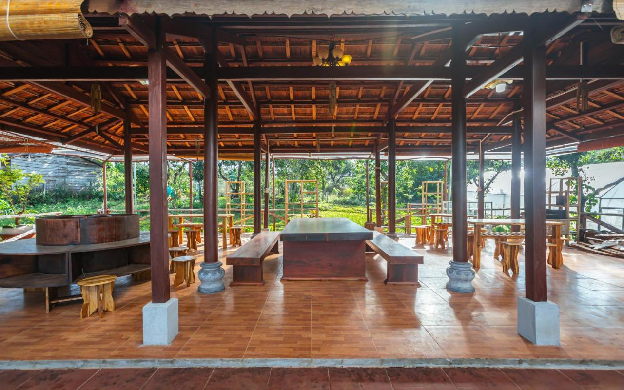 Phuong Nam Gia Trang Farmstay Gia Nghĩa Eksteriør billede