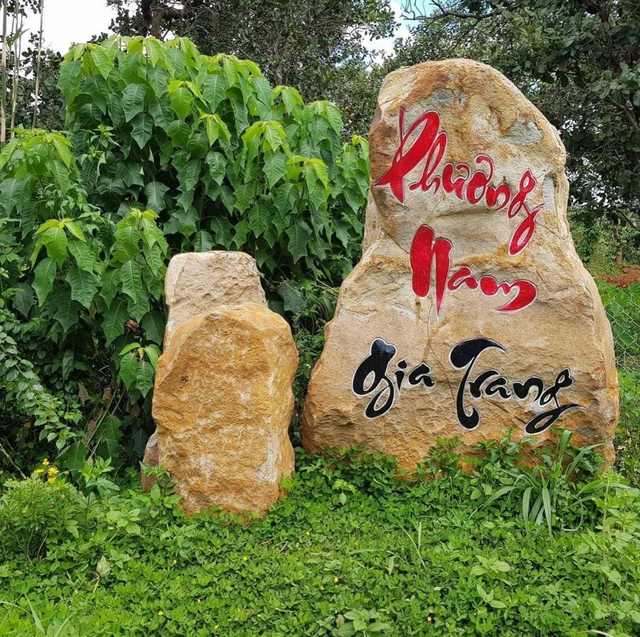 Phuong Nam Gia Trang Farmstay Gia Nghĩa Eksteriør billede