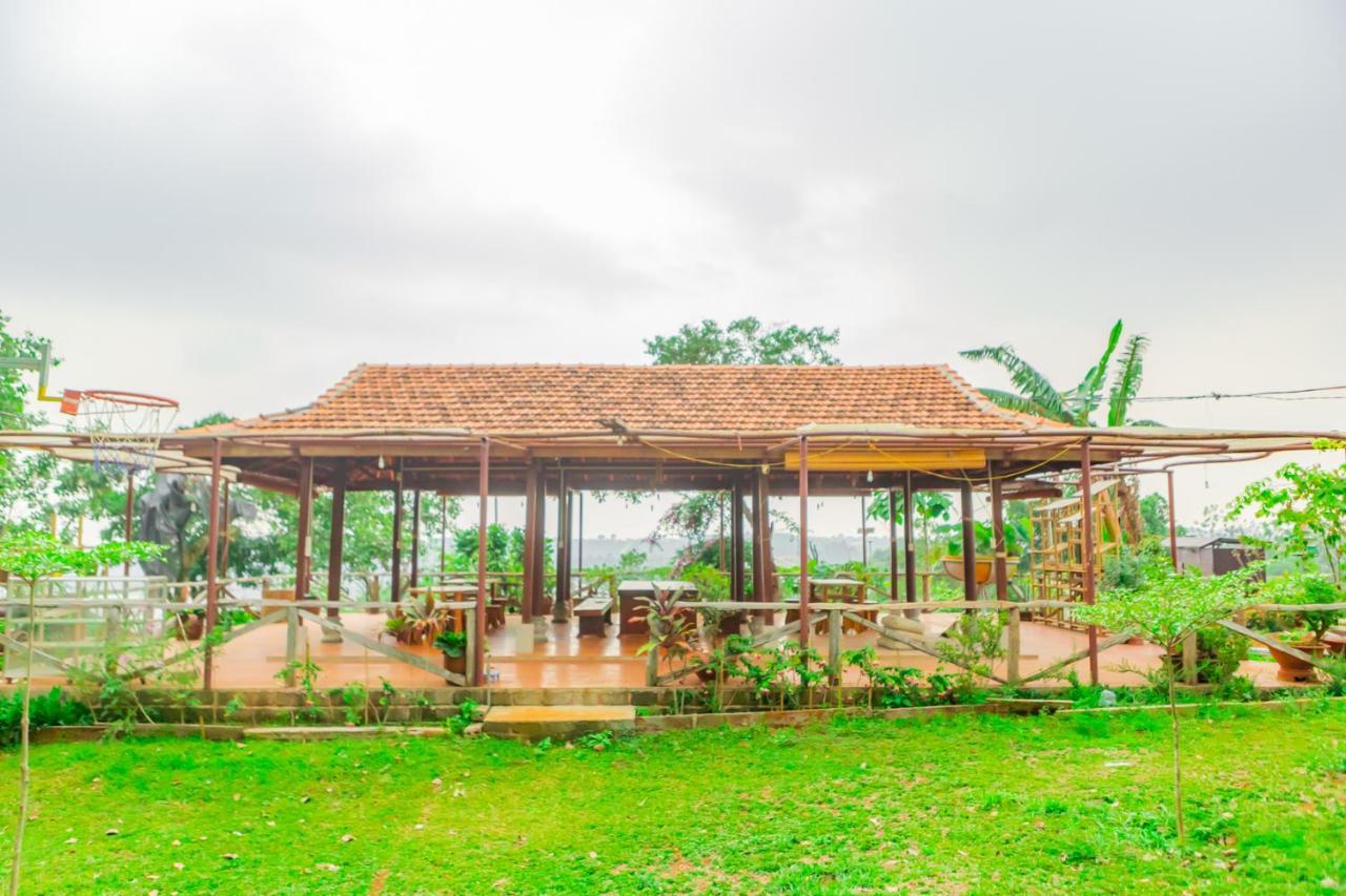 Phuong Nam Gia Trang Farmstay Gia Nghĩa Eksteriør billede